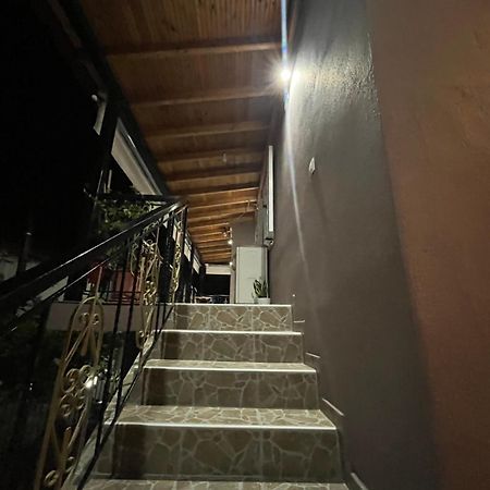 Apartamento Pandeklare Prínos Exterior foto